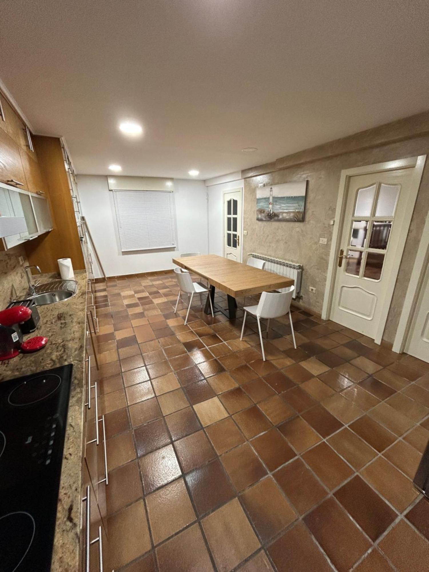 Casa Robleda, Piscina Privada Cubierta Y Jacuzzi Villa Vigo Eksteriør billede